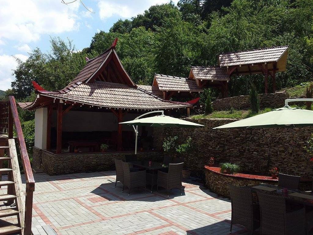 Casa Lily - Japanese Retreat Hotel Sighisoara Exterior photo